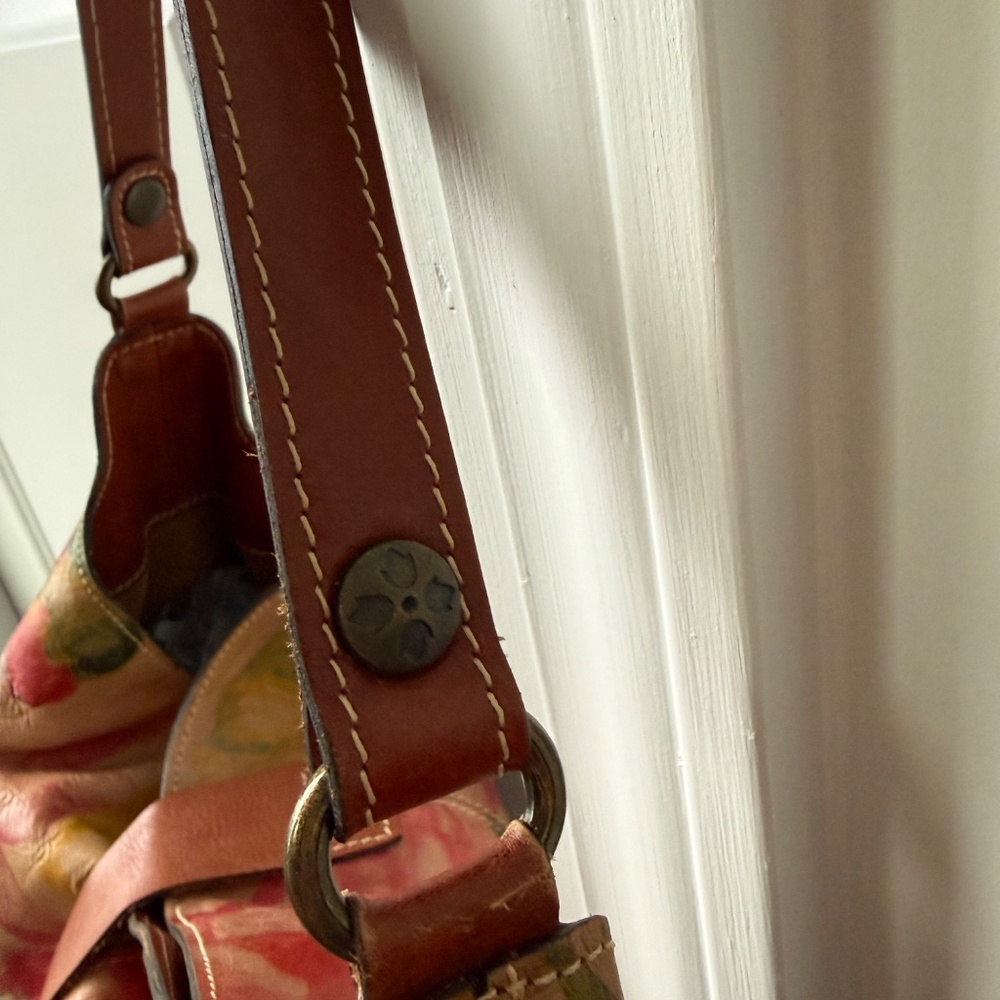 Patricia Nash spring floral hobo shoulder bag - Picture 7 of 15